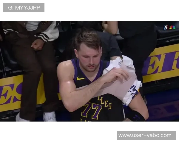 东契奇忍痛拼搏不愿缺席比赛全天候治疗助力复出